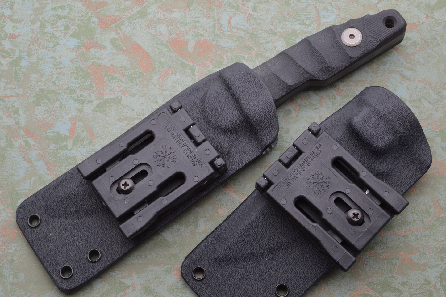 Crusader Forge TCFM 01 Tactical Fixed Blade, 3D Stripe, Two Sheaths (SOLD)