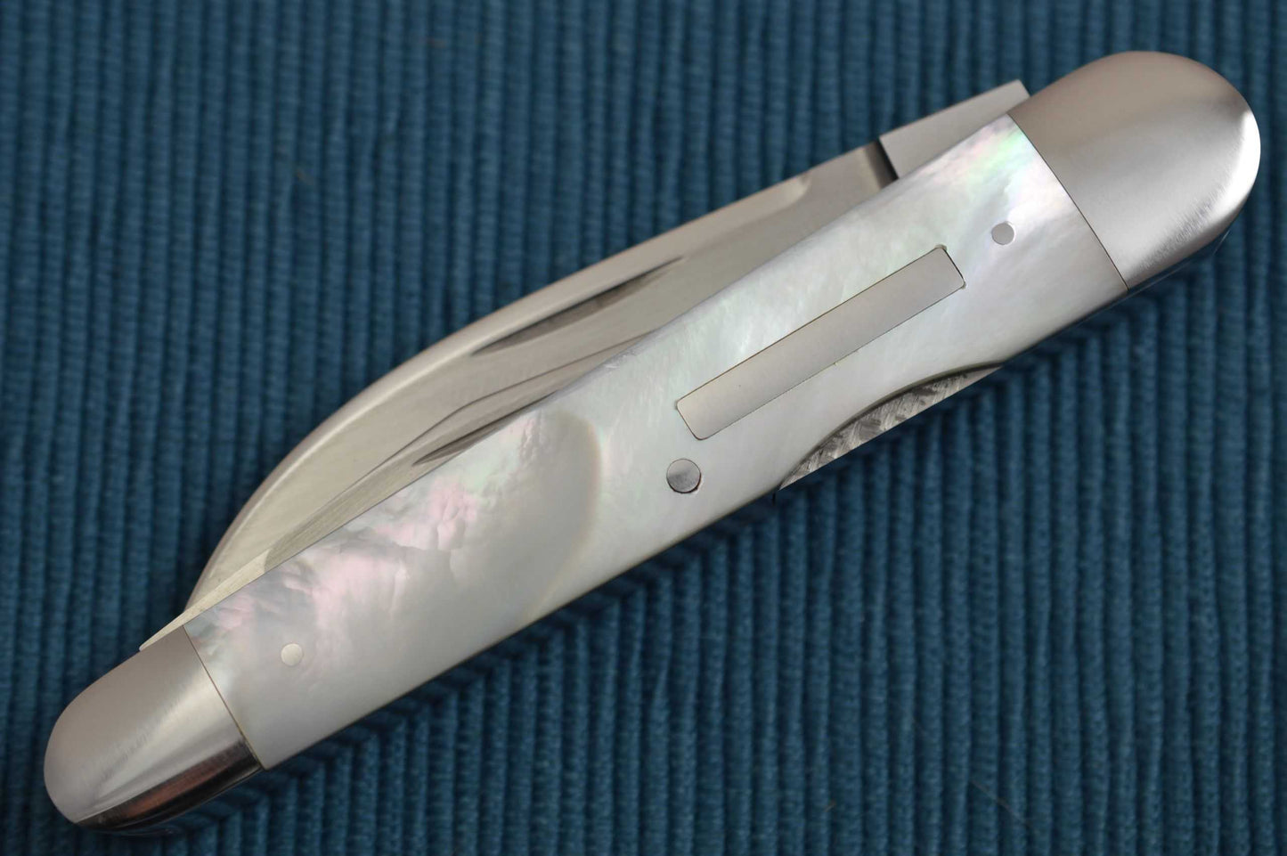 Luke Swenson Premium Pearl Lock-Back Whittler (SOLD)