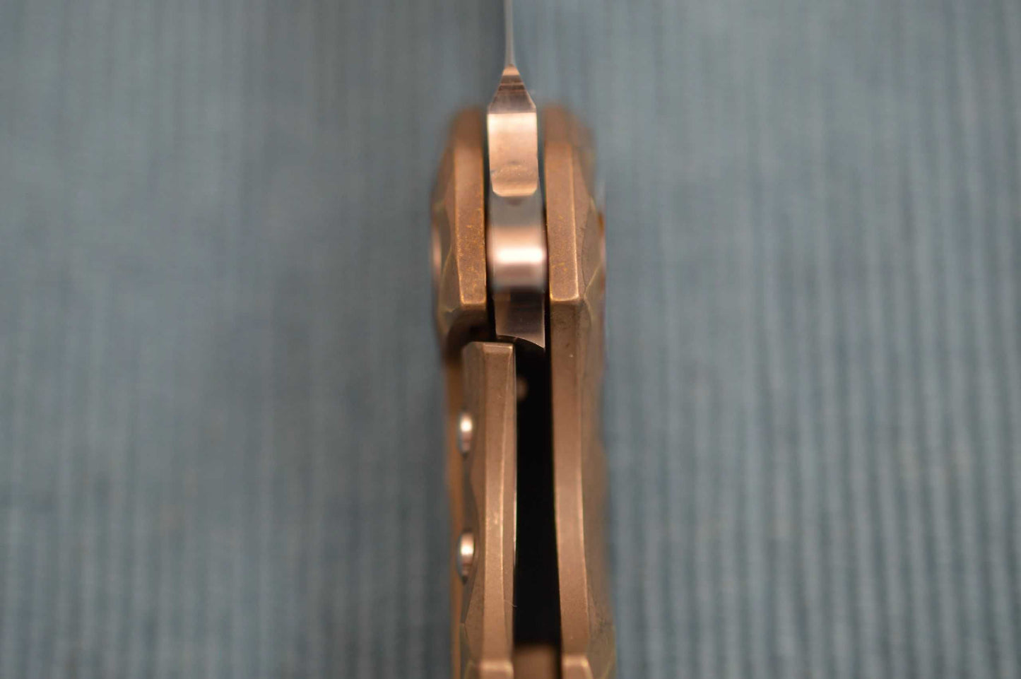 Olamic Cutlery Wayfarer 247 Harpoon Blade, Sculpted Bronze Seabed Handle (SOLD)