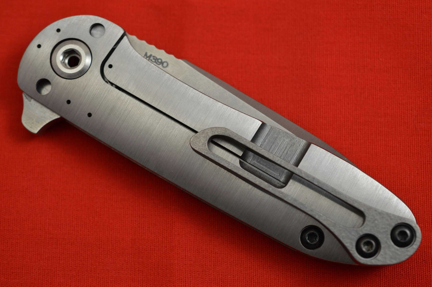 Direware TAILWHIP V2 Flipper, Full Titanium Frame, Silver Lightning Strike Carbon Fiber Inlay (SOLD)