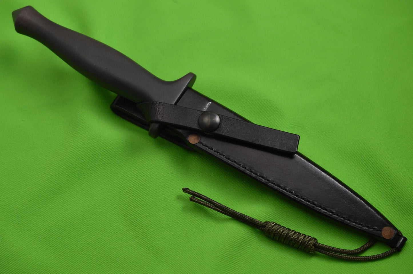 D.E. Henry Model 1 Spearpoint Commando Fighting Knife, Leather Sheath (SOLD)