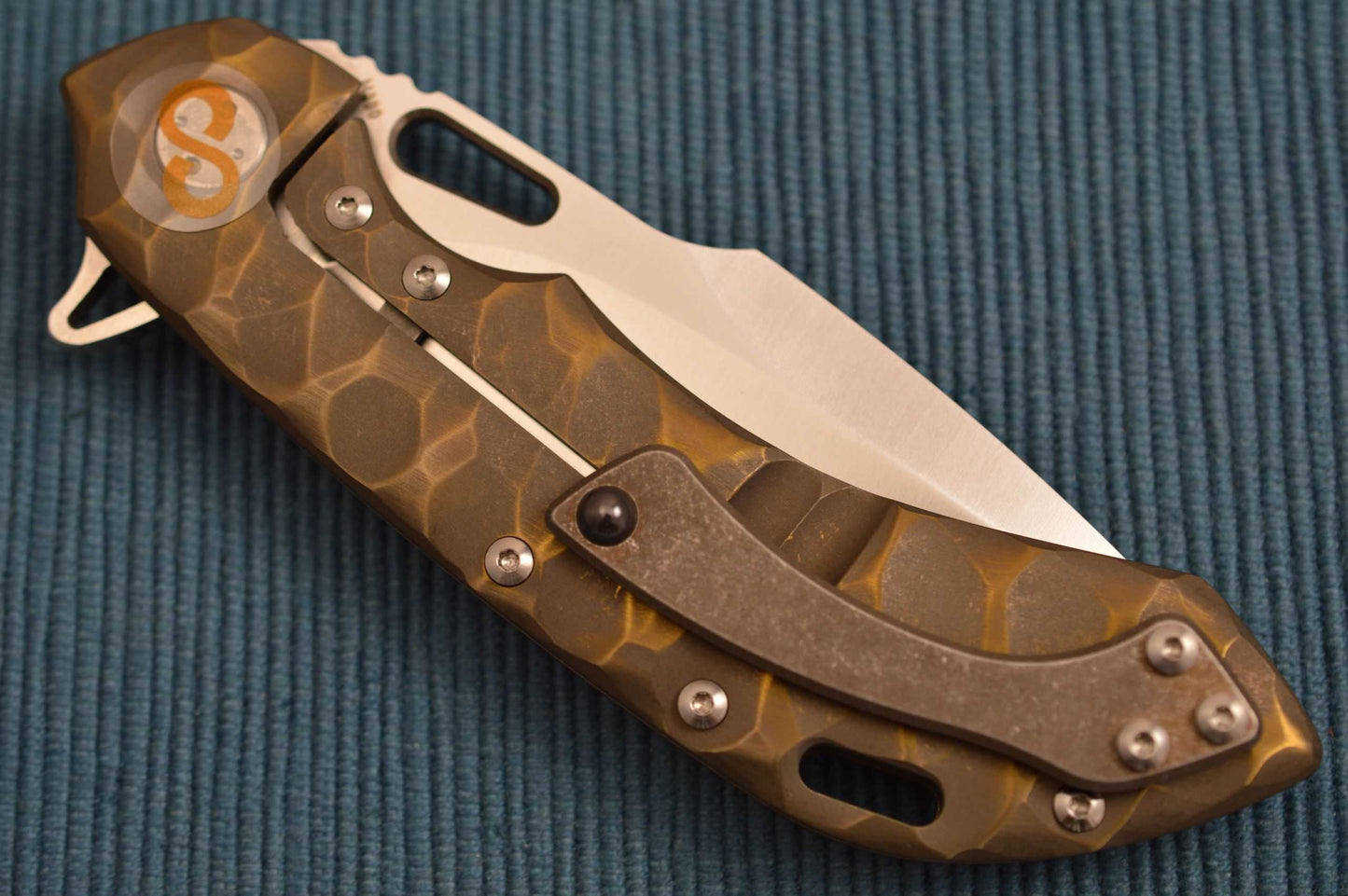 Olamic Cutlery Wayfarer 247 Harpoon Blade, Sculpted Bronze Seabed Handle (SOLD)