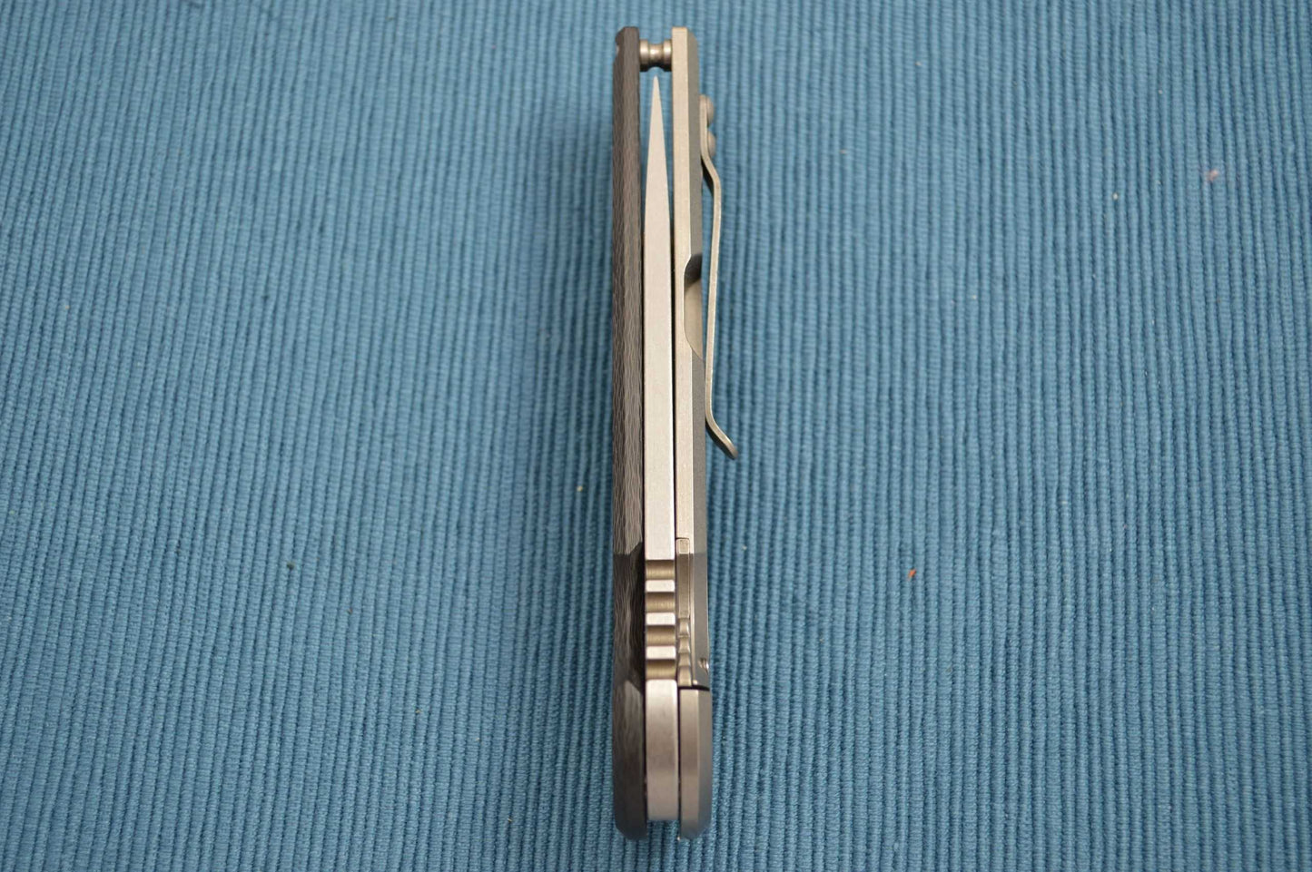 Jake Hoback Carbon Fiber Kwaiback UHEP Frame-Lock Flipper, CF Inlay (SOLD)