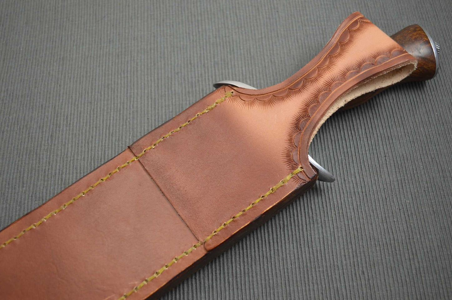 Gary Mulkey Large Recurve Bowie, Desert Ironwood, W-1 Tool Steel (SOLD)
