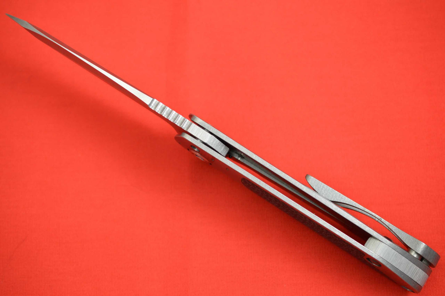 Direware TAILWHIP V2 Flipper, Full Titanium Frame, Silver Lightning Strike Carbon Fiber Inlay (SOLD)