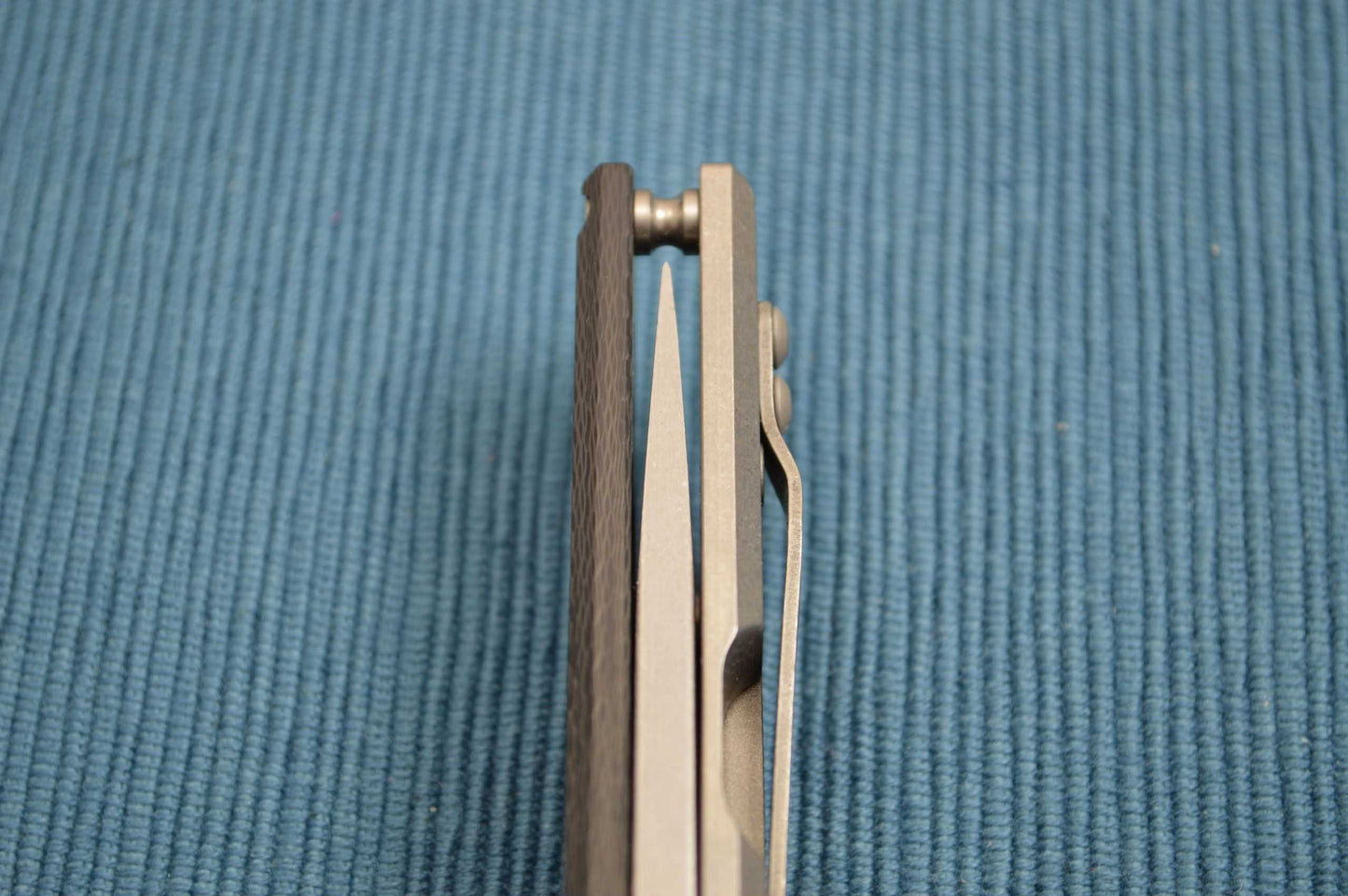 Jake Hoback Carbon Fiber Kwaiback UHEP Frame-Lock Flipper, Toxic Green G10 Inlay (SOLD)
