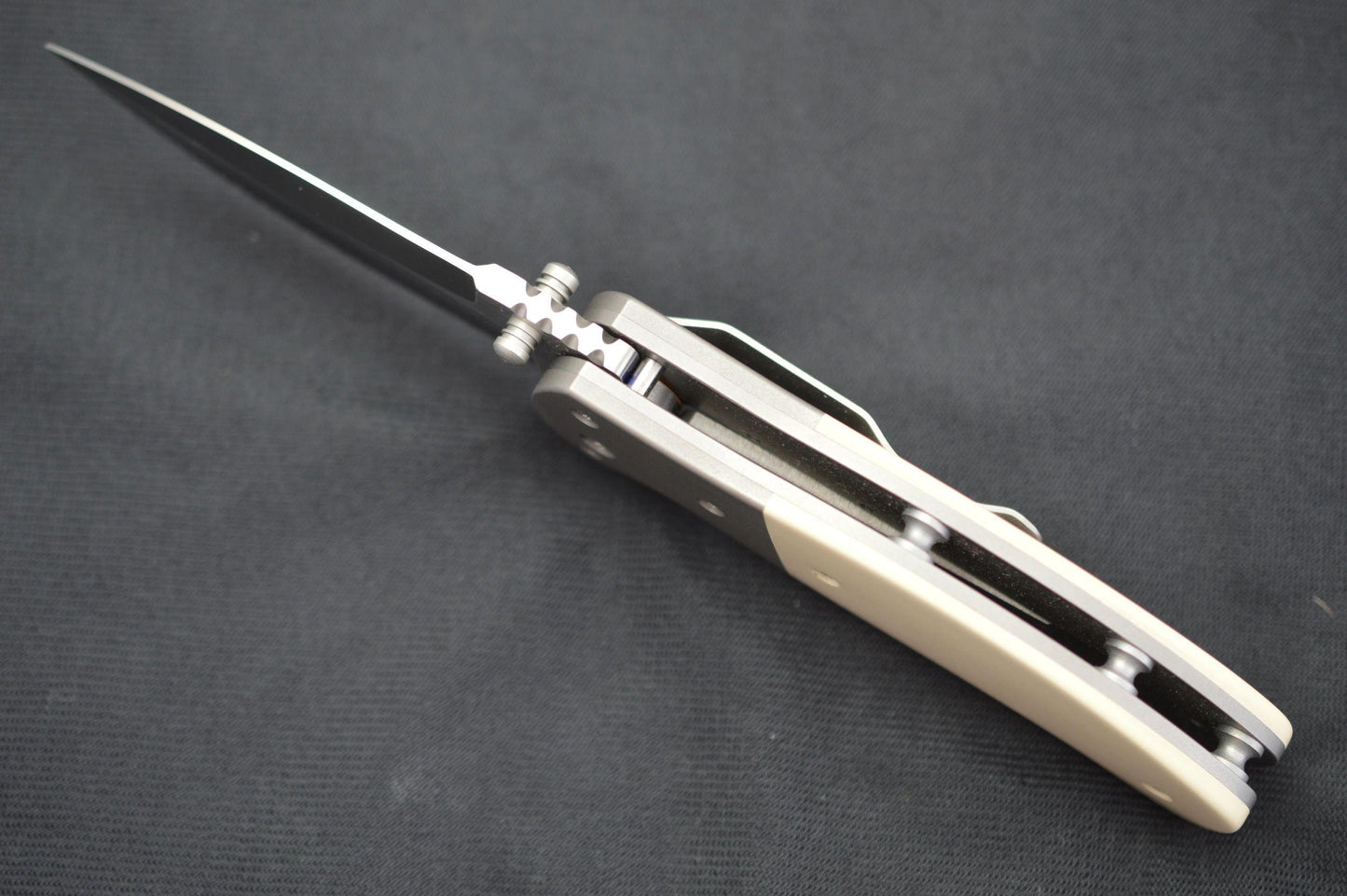 Randy Doucette ICON Model Liner-Lock Flipper Knife