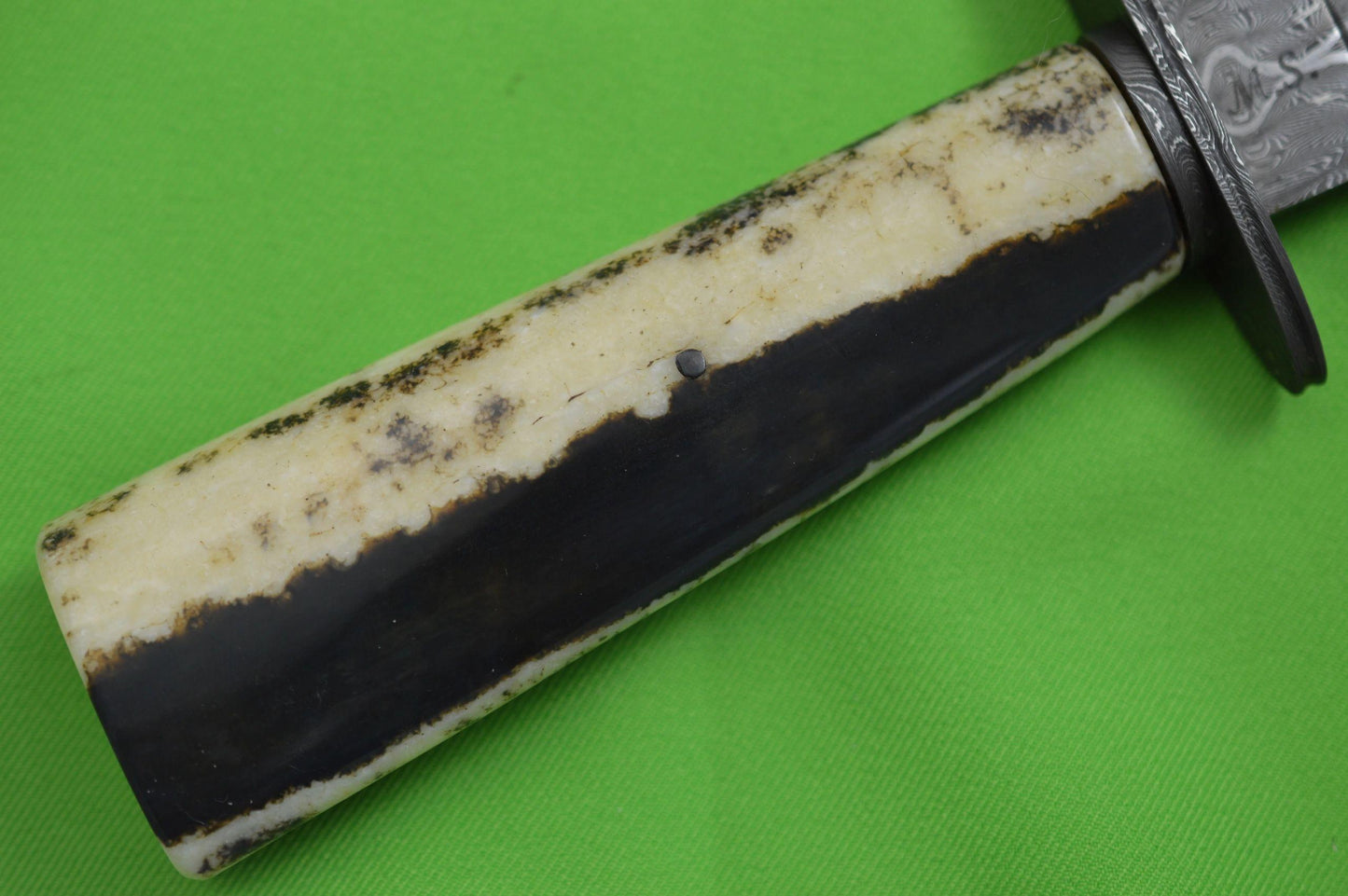 Billy Bob Sowell, M.S. Damascus Hunter, Fossilized Handle, Caiman Sheath