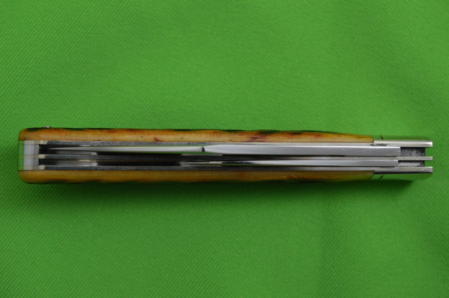 Robert Enders Two-Blade Bird & Trout, Jigged Bone, Slip-Joint Knife