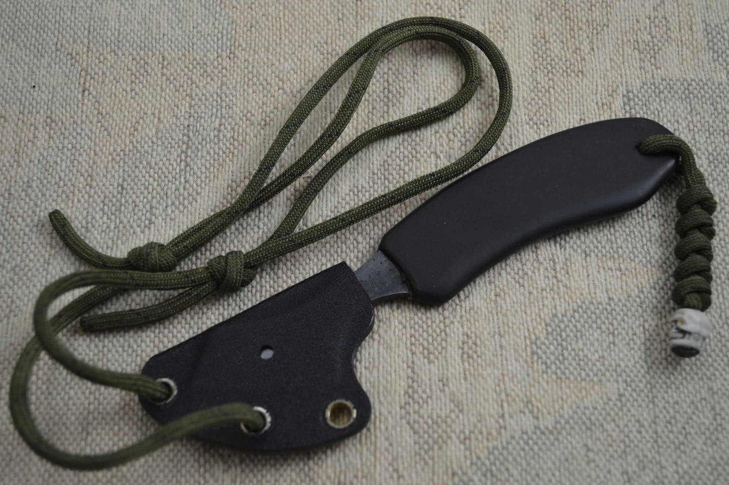 G.H.K. "Razor Dashi" Fixed Blade Neck Knife (SOLD)