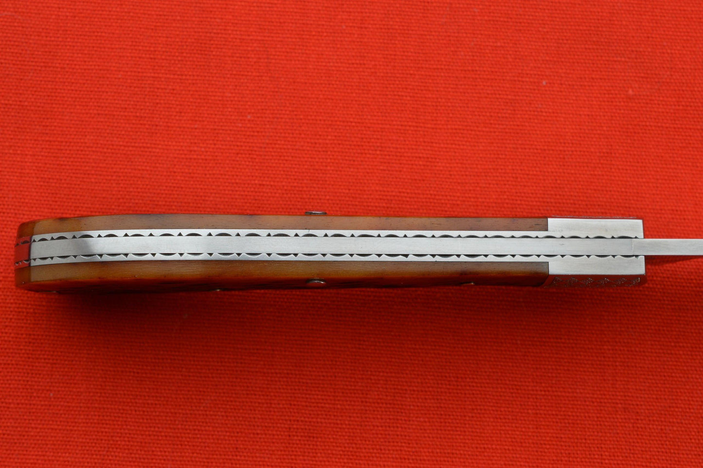 Steve Dunn M.S. Jigged Bone Saddlehorn Trapper Slip-Joint Folding Knife