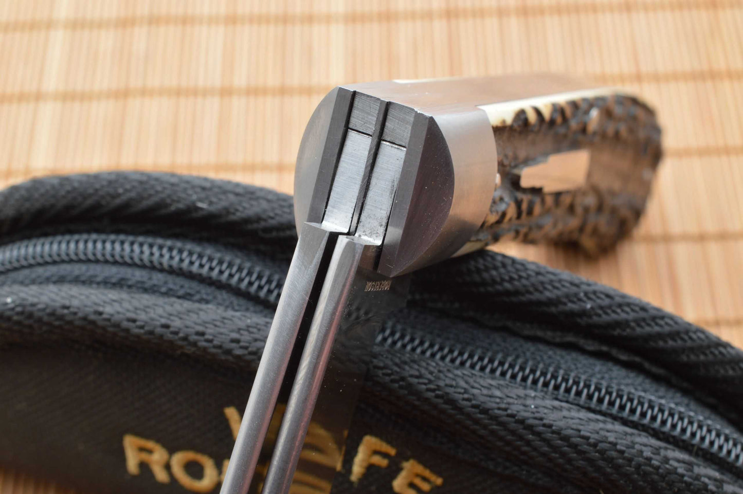 Tim Robertson Red Stag Remington 1123 Bullet Trapper Flush-Joint Folding Knife