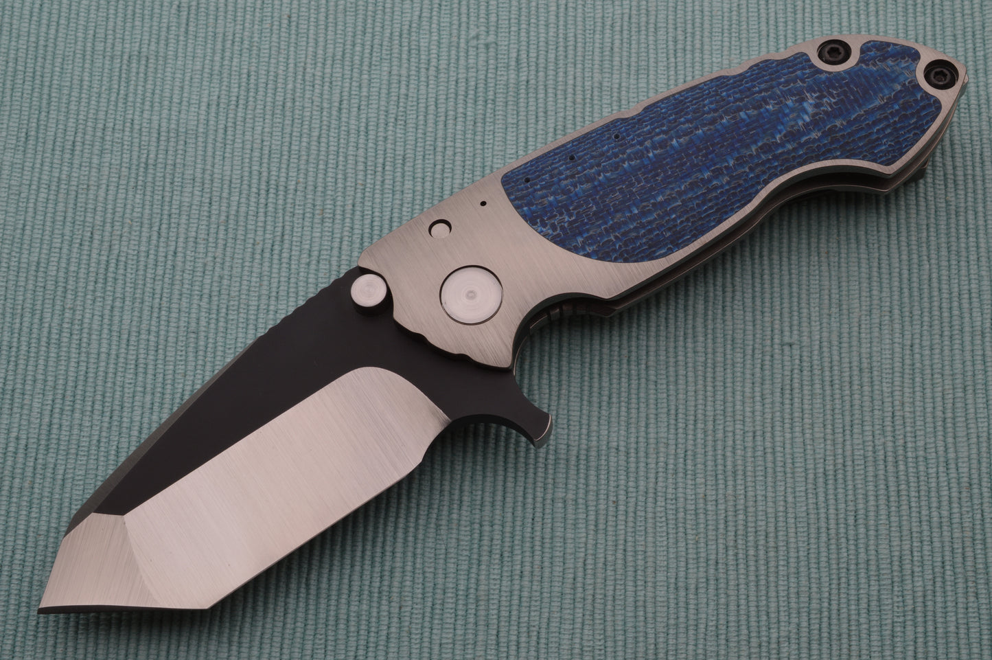 Direware SOLO Flipper, Blue Silver Twill Inserts, Satin Blade Black Ceramic Flats