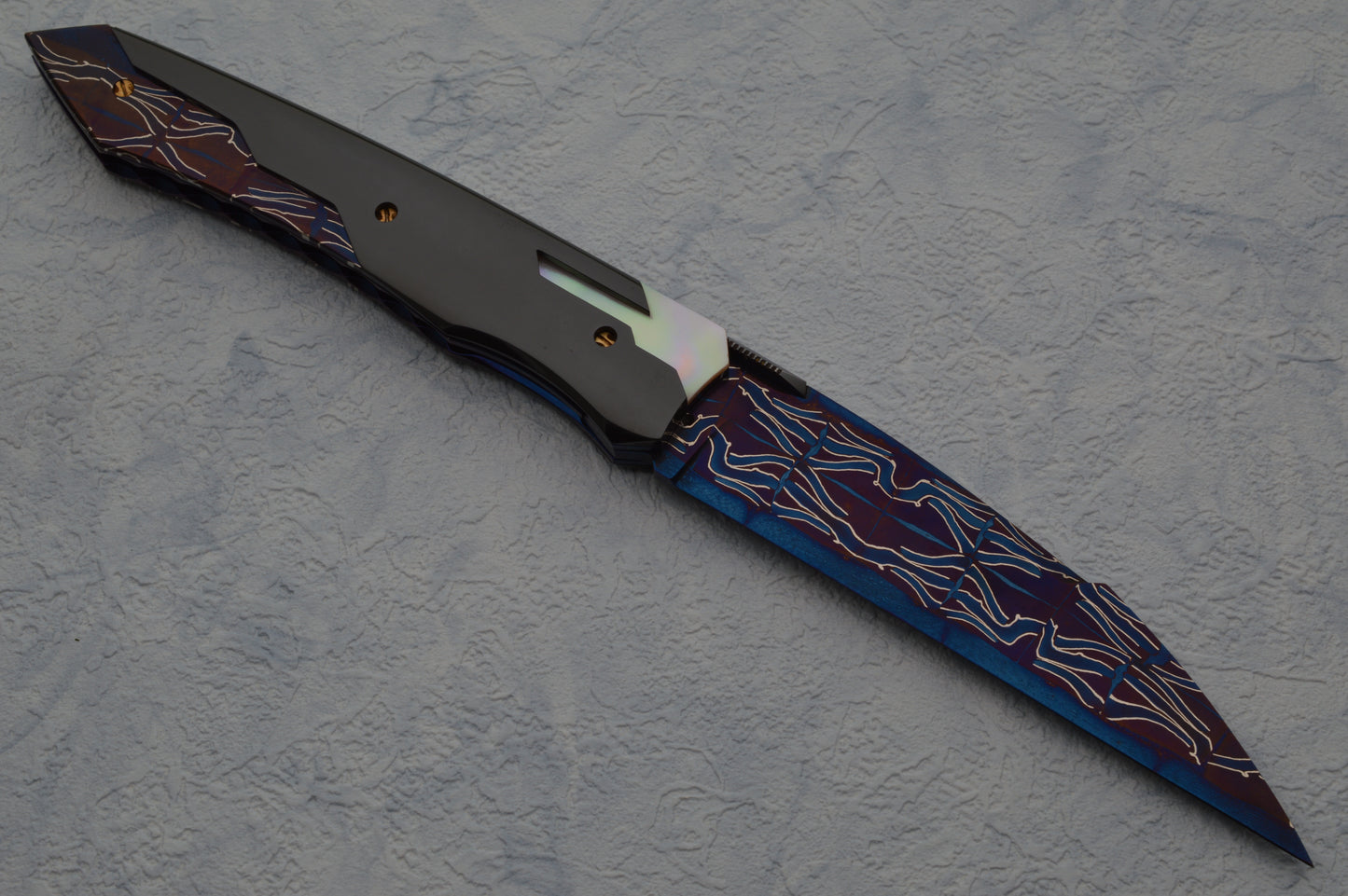 Deryk D.C. Munroe Sole Authorship PTERODACTYL Custom Art Knife, Liner-Lock Folder (SOLD)