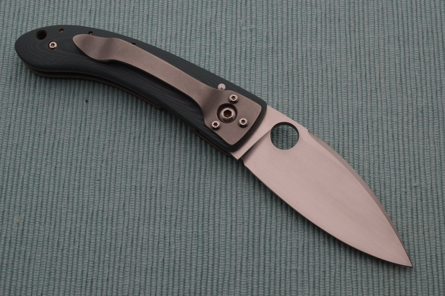 Bob Lum Custom Small Chinese Folder, Green Micarta, Liner-Lock, Spyderco Hole (SOLD)