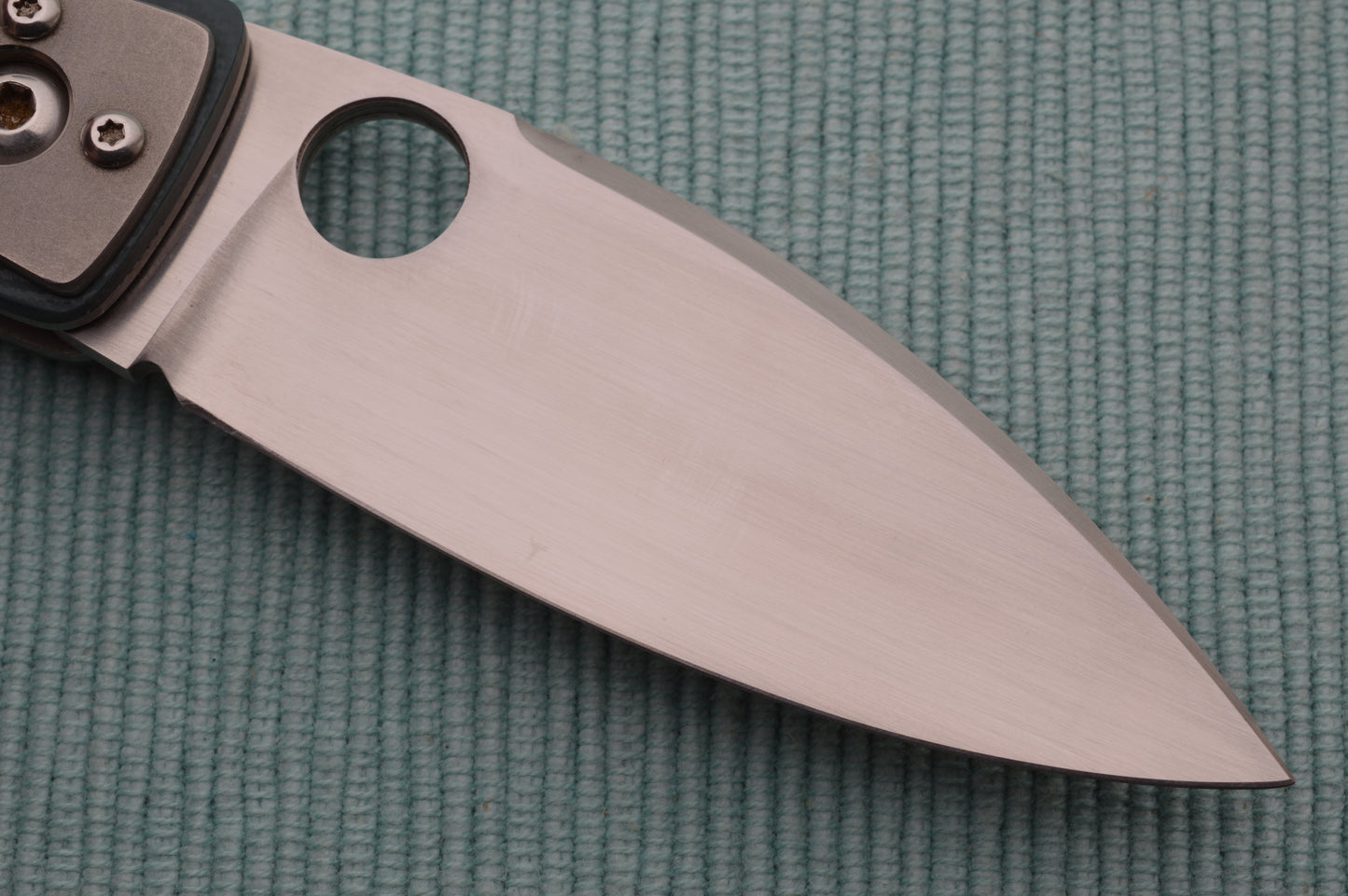 Bob Lum Custom Small Chinese Folder, Green Micarta, Liner-Lock, Spyderco Hole (SOLD)
