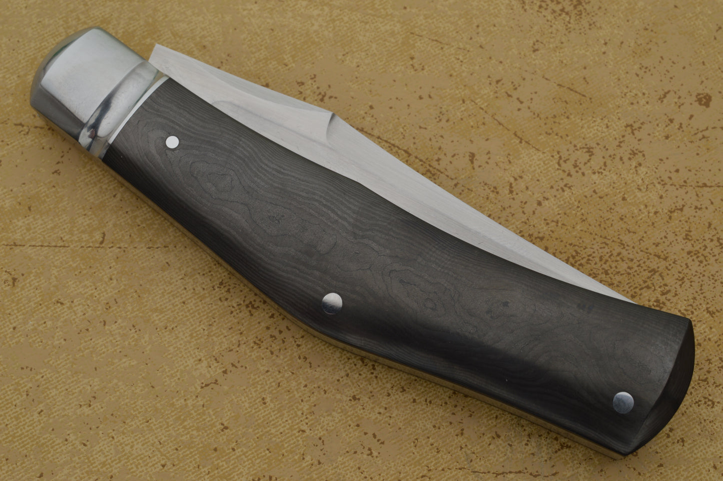 Rhidian Gatrill Rogue Wave Trapper, Fat Carbon Slip-Joint Folding Knife (SOLD)