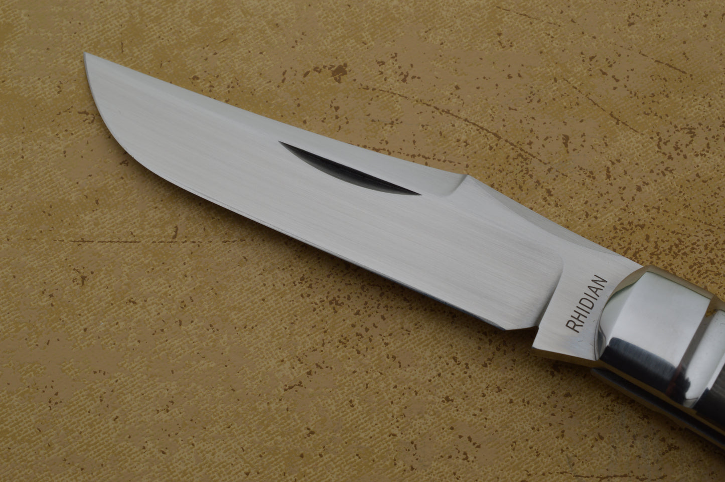 Rhidian Gatrill Rogue Wave Trapper, Fat Carbon Slip-Joint Folding Knife (SOLD)