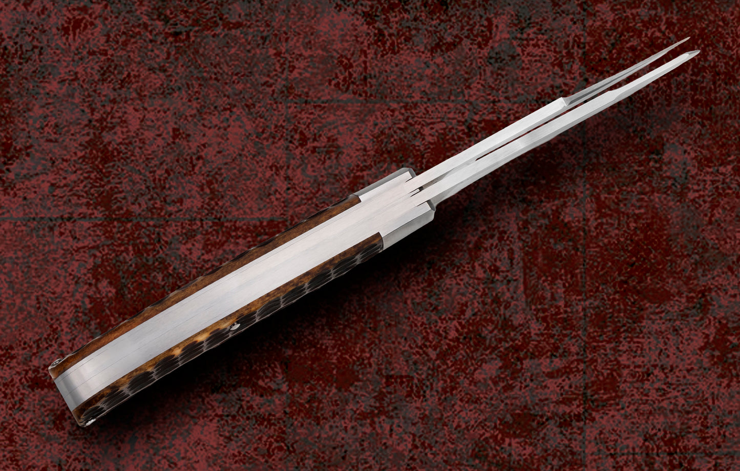 Tim Robertson No. 0 PROTOTYPE Roofline Jigged Bone 2-Blade Saddlehorn Trapper Slip-Joint Folding Knife