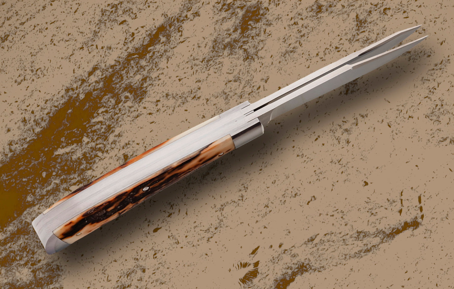 Tim Robertson 2-Blade Trapper, Fossilized Material Slip-Joint Folding Knife