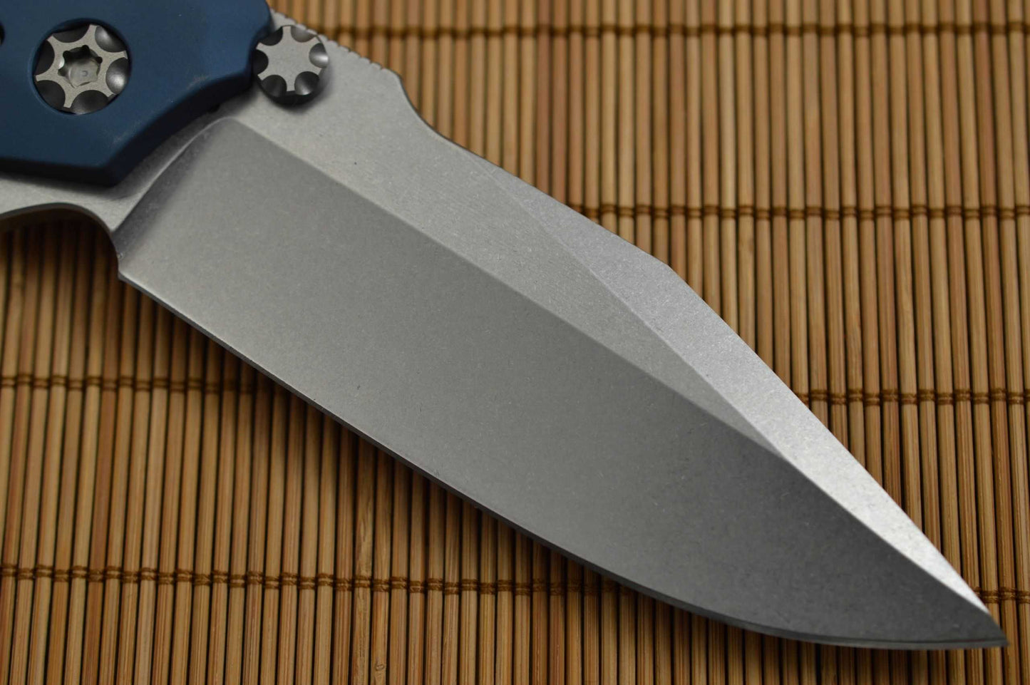 Heretic Knives, Marfione WRAITH, Stonewashed CPM-154, Blue Handle (SOLD)