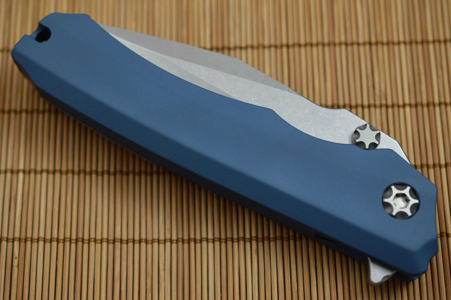 Heretic Knives, Marfione WRAITH, Stonewashed CPM-154, Blue Handle (SOLD)