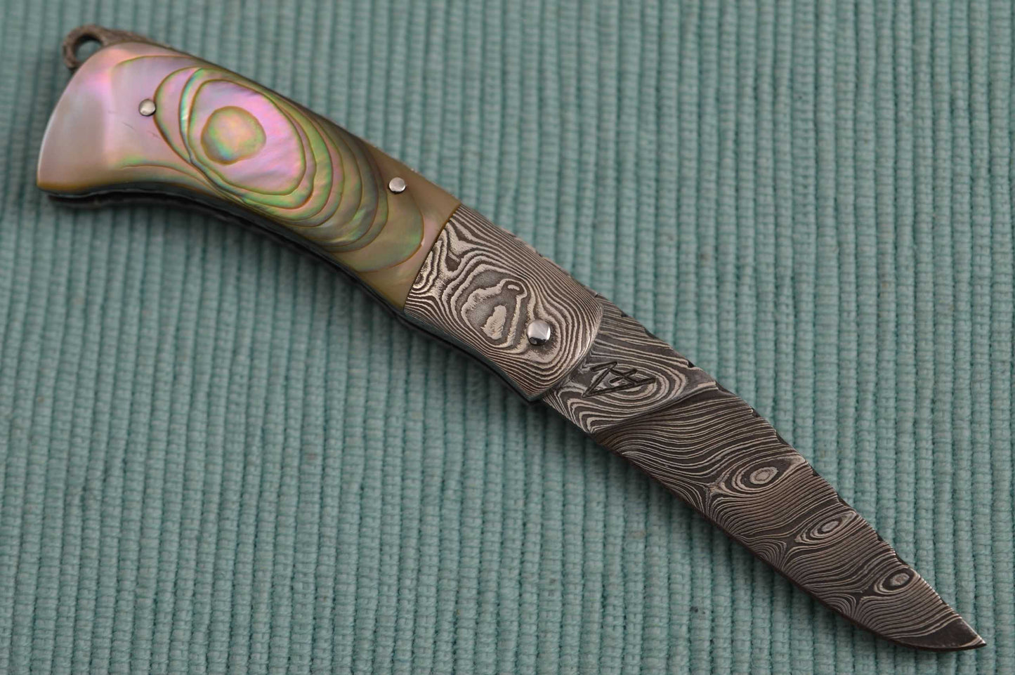 Wayne Valachovic, M.S. Damascus, Abalone, Tail-Lock Gents Folder (SOLD)