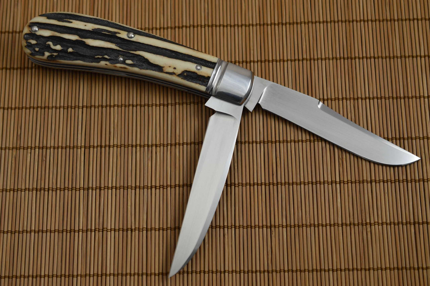 Tom Ploppert 2-Blade Stag Wharncliffe Trapper (SOLD)