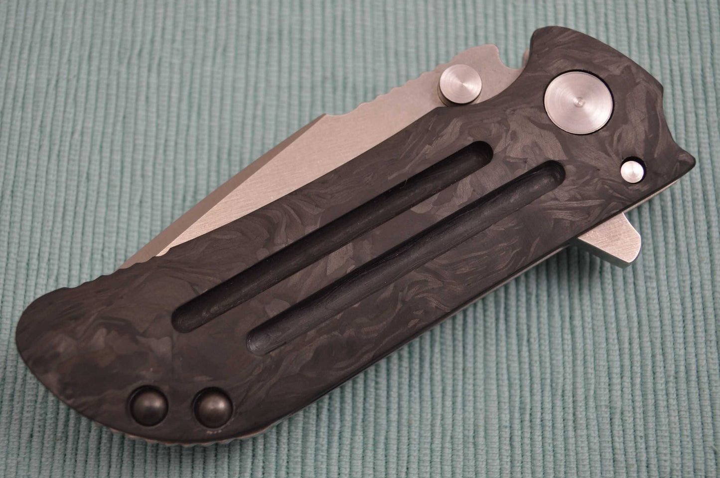 Direware M8 Flipper, Ti Frame, Marble Carbon Fiber, Moku-Ti Clip (SOLD)