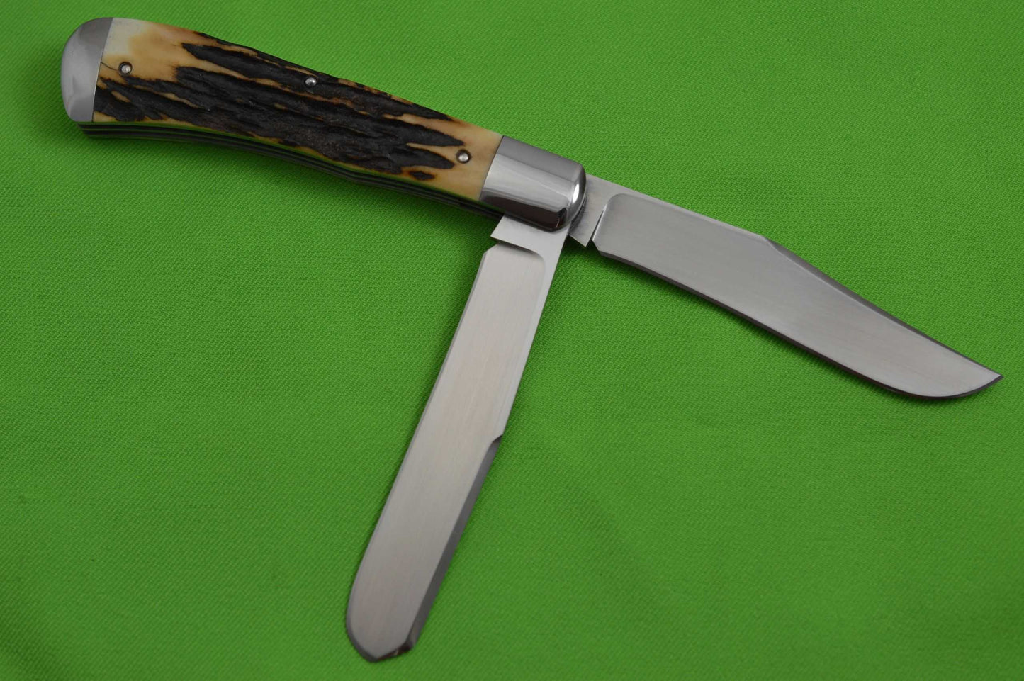 Bill Ruple Large 2-Blade Natural Stag Trapper, File-Worked Liners (SOLD)