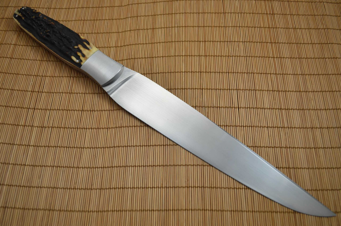 Bob Lum Large (15.5" OAL) Stag Handle CHINESE FIGHTER (SOLD)