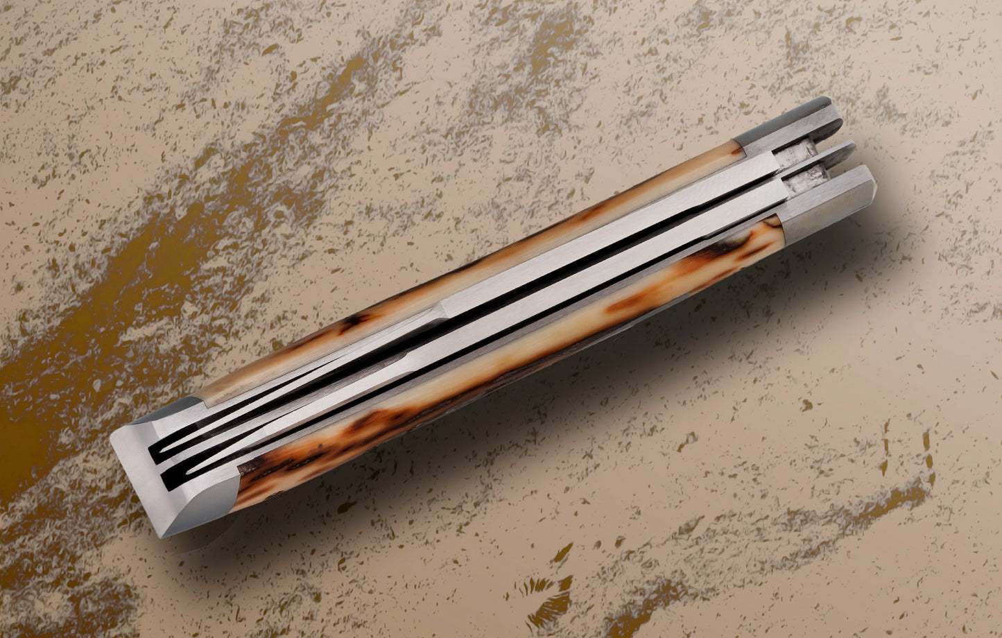Tim Robertson 2-Blade Trapper, Fossilized Material Slip-Joint Folding Knife