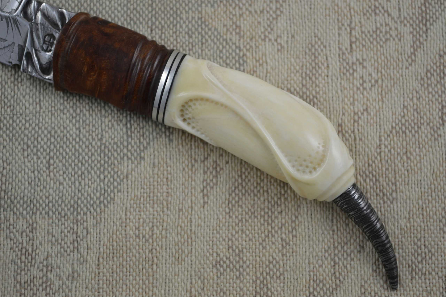 André Andersson "Stinger" Fixed Blade Carved Handle (SOLD)