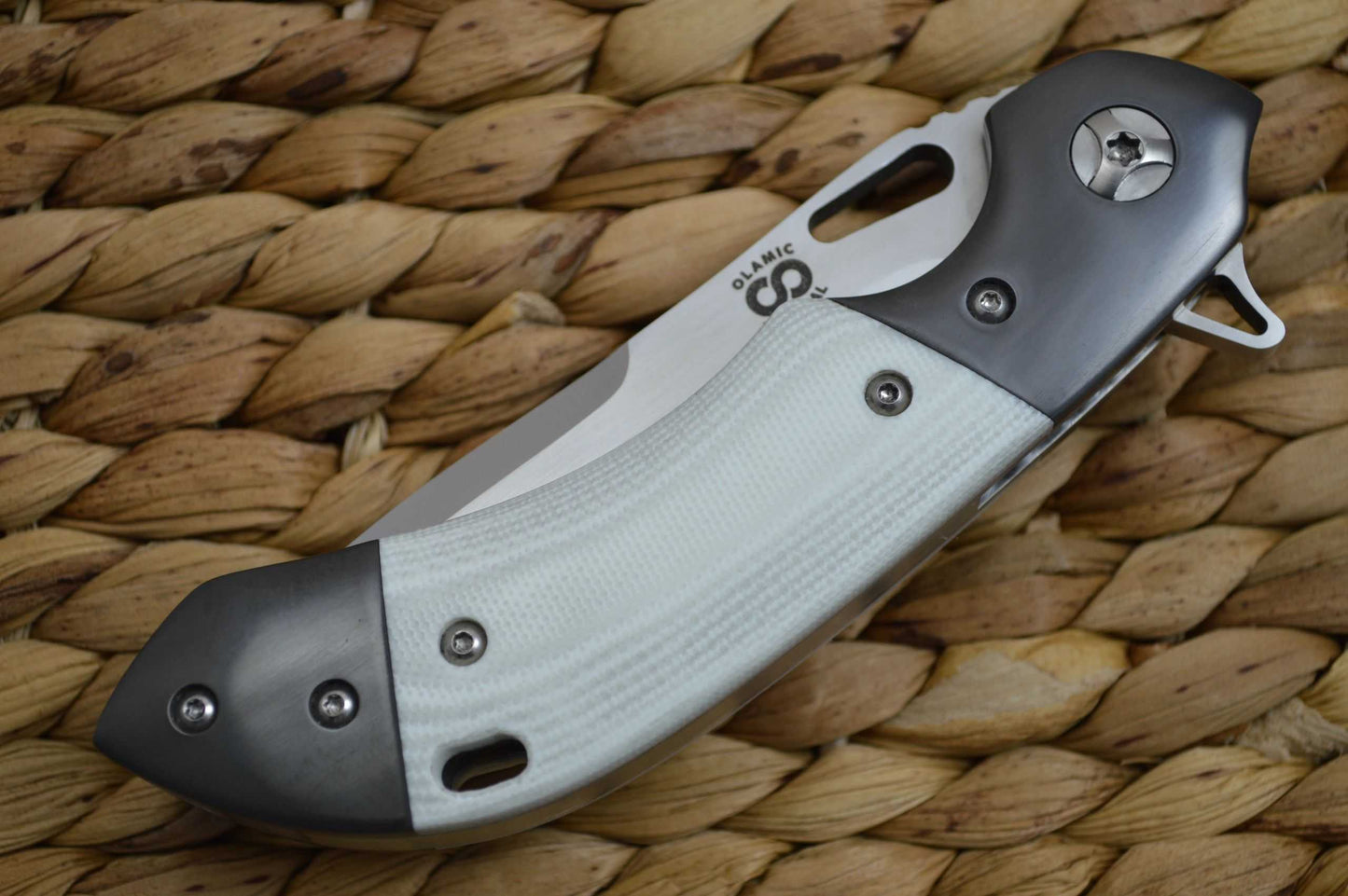 Olamic Cutlery Wayfarer Compact Flipper, Zirconium Bolsters, White G10 Scales (SOLD)