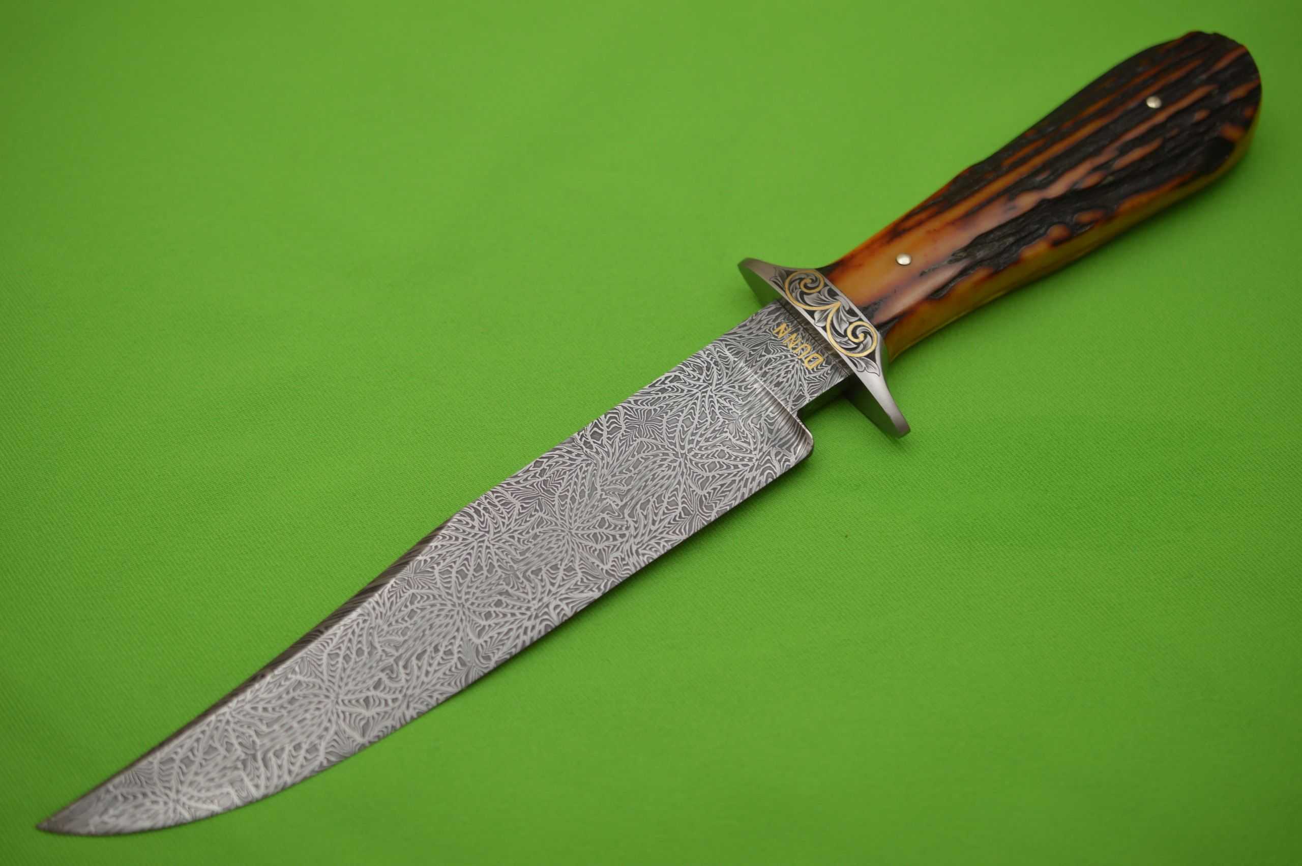 Steve Dunn M.S. Damascus Fighter, Amber Stag Scales, 24K Gold Engravin ...