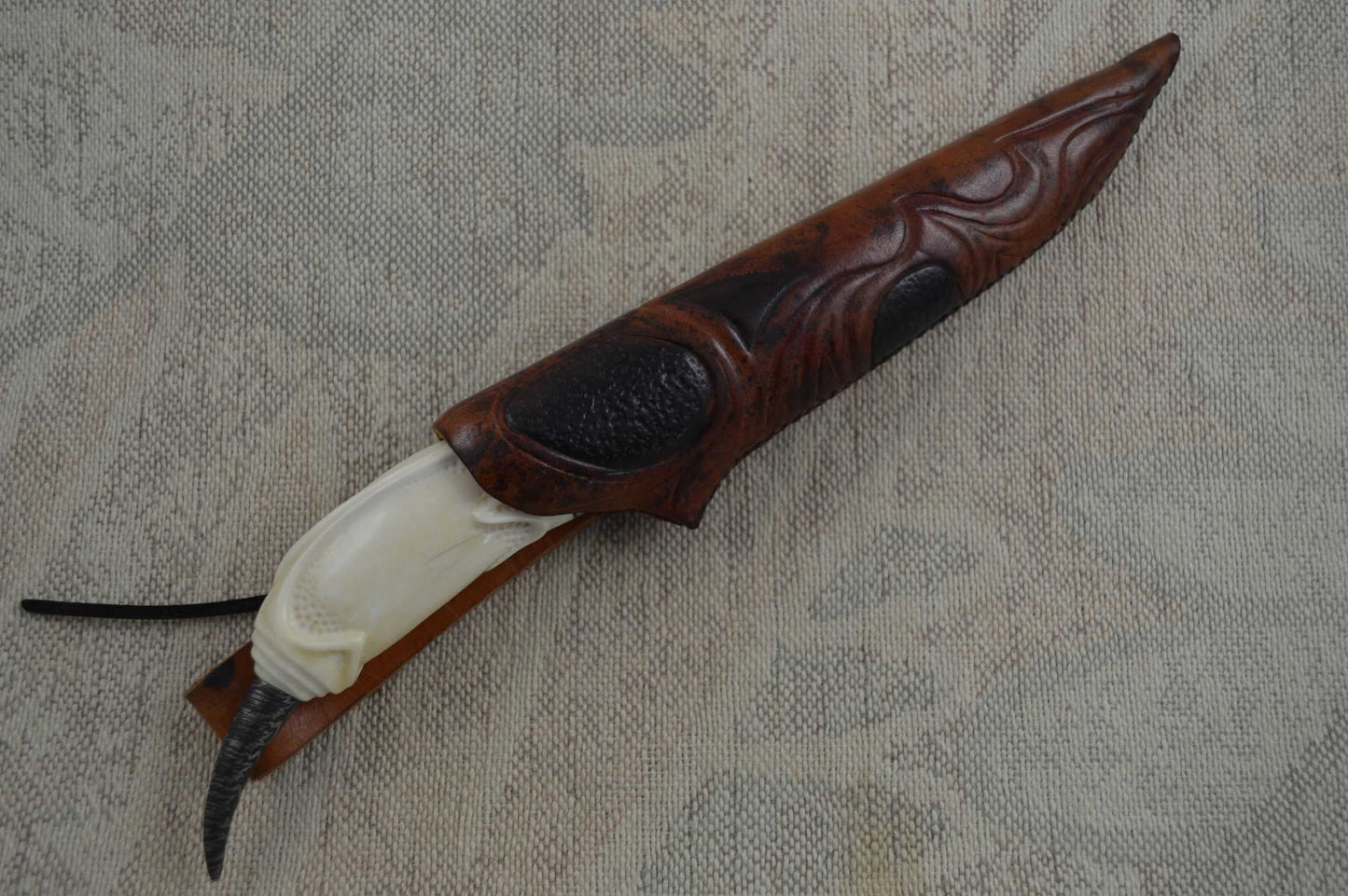 André Andersson "Stinger" Fixed Blade Carved Handle (SOLD)